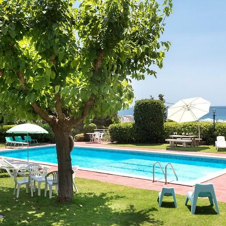 Costa Maresme Apartment Santa Susanna Exterior photo