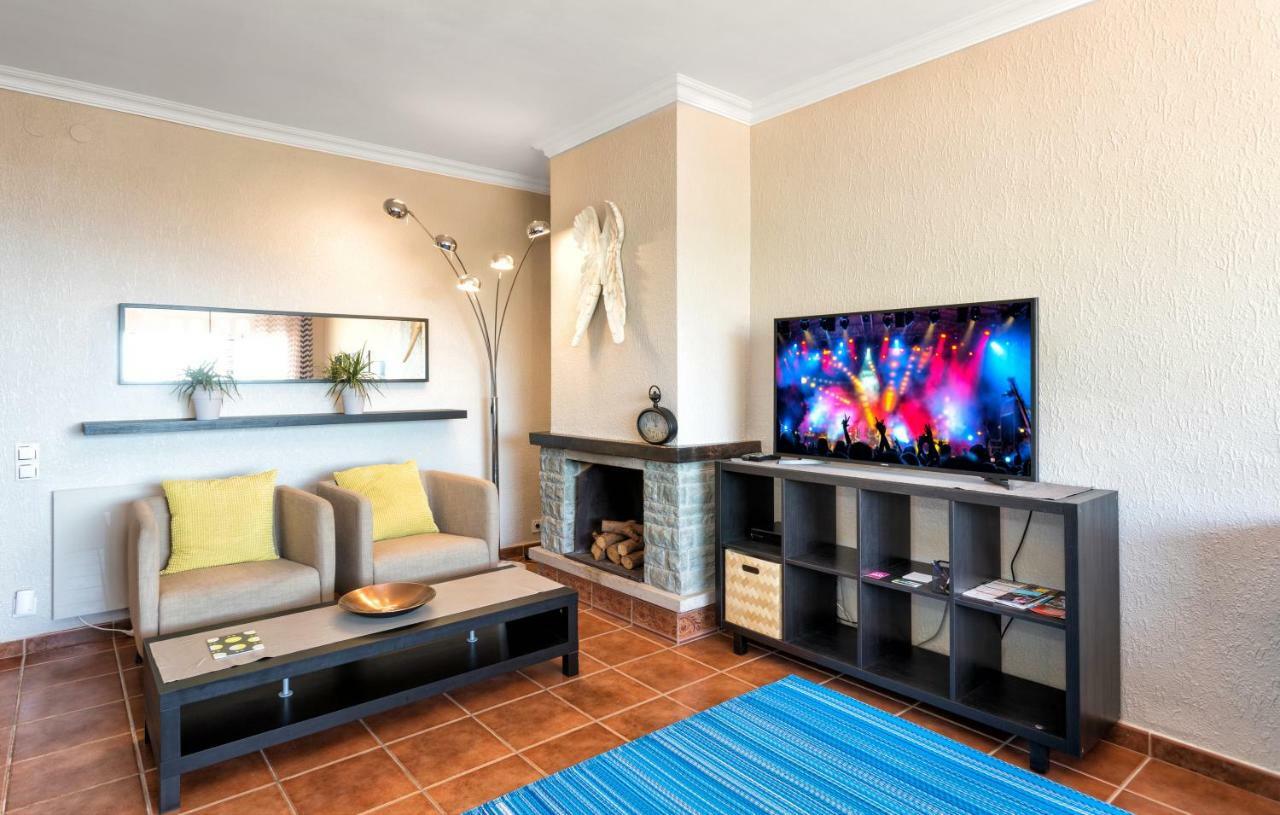 Costa Maresme Apartment Santa Susanna Exterior photo